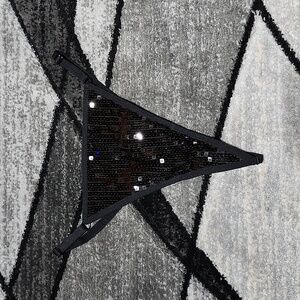 VICTORIA SECRET NWOT BLACK SEQUINS V-STRING PANTY MEDIUM